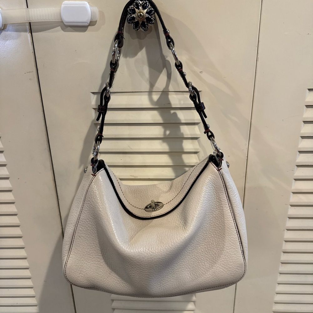 Vintage Coach Chelsea Cream Leather Shoulder Bag